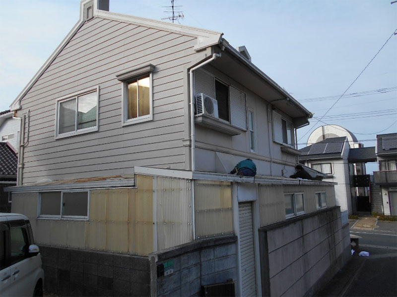 ★ストックヤード波板張替え工事!!