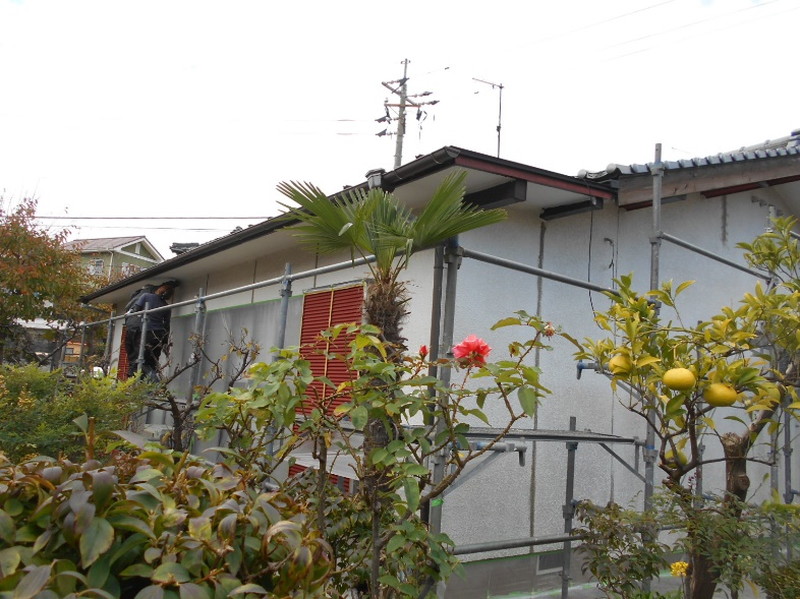 軒天補修&塗装工事！！