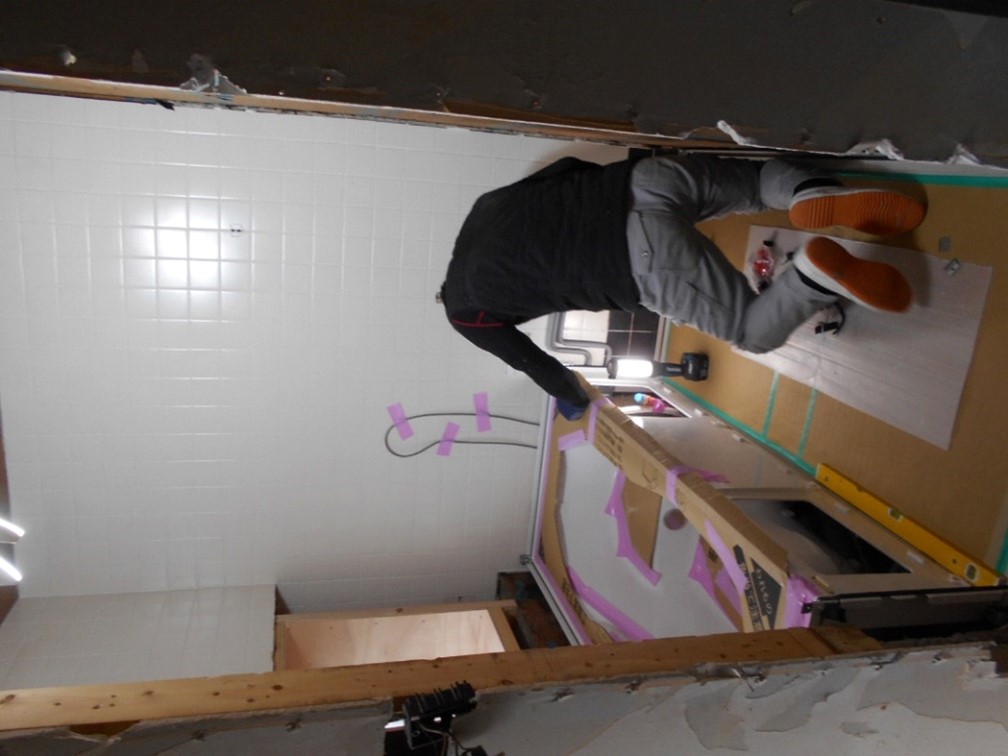 システムバスの組立をします!!