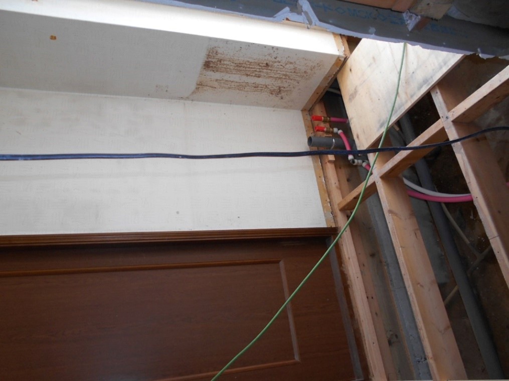 給水,給湯,排水管の移設整備をしました!!