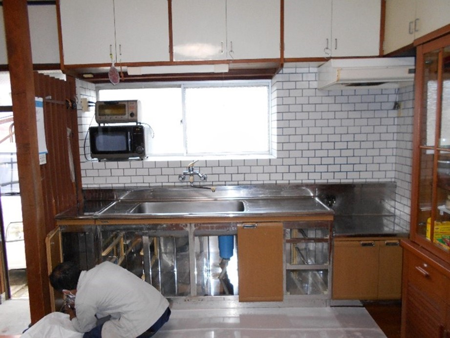 扉を解体します!!